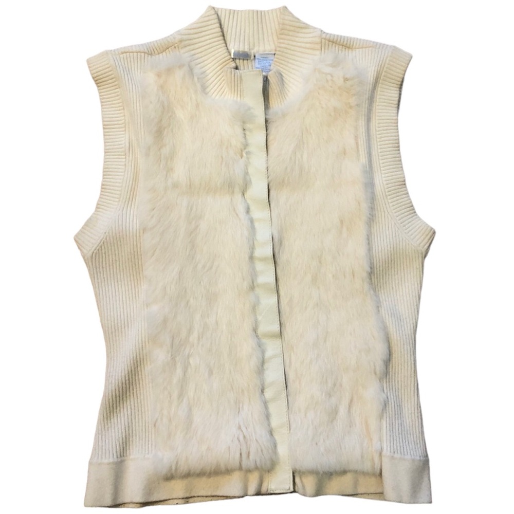 Frost rabbit fur zip up vest. Off-white. Size xl. Excellent condition.